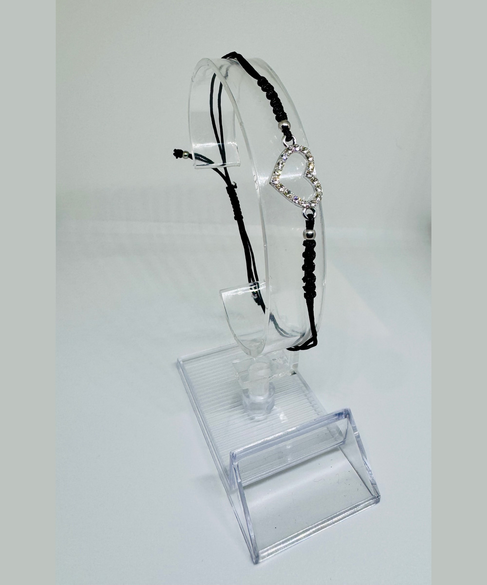 ДАМСКА ГРИВНА МАКРАМЕ ЧЕРНА