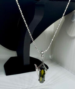 КОЛИЕ- МЕСИНГ И ЗЕЛЕН ЦИРКОН